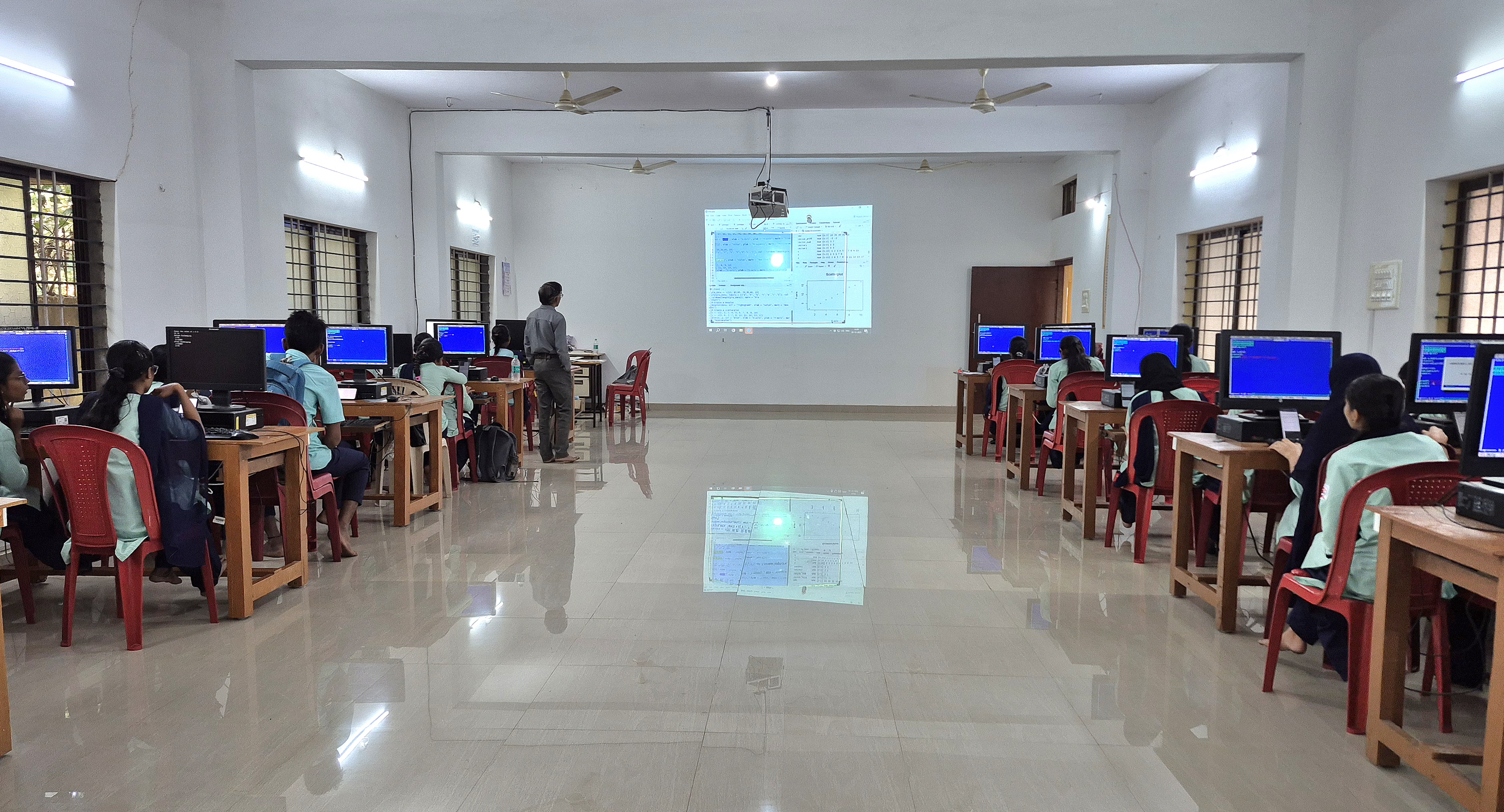 GFGC Dandeli Computer Lab